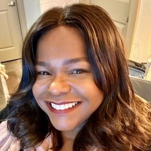 Meet your Posher, Jackie